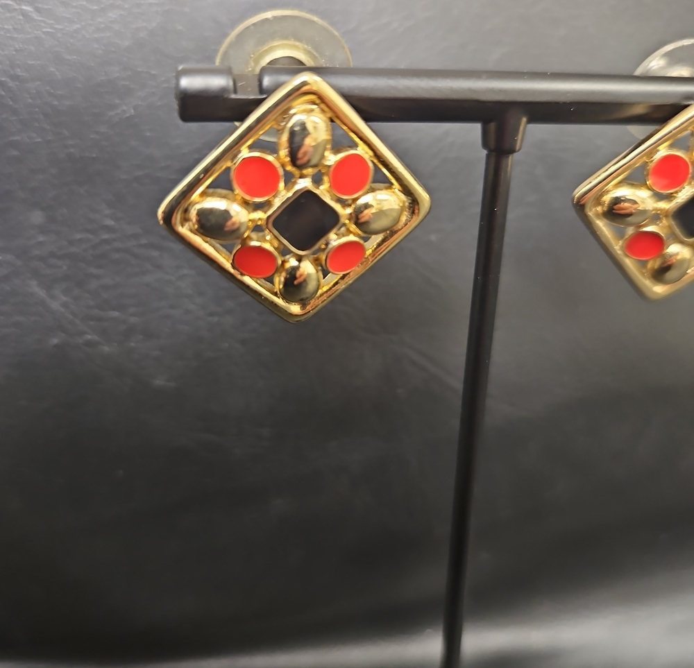 Gold-Tone Square Stud Earrings with Red Enamel Accents